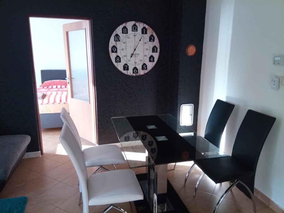 Apartmán U Zlatého křížku Velké Mezirici Exterior foto